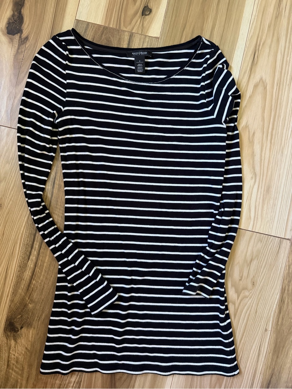 White House Black Market Black & White Striped Long Sleeve Dress